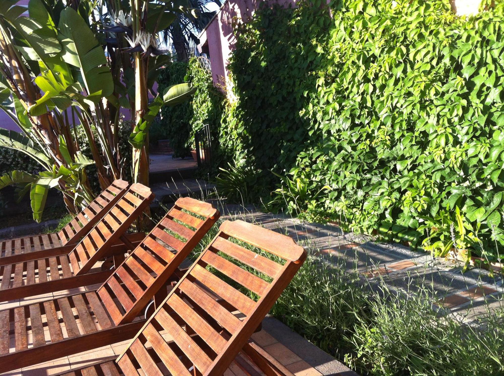 לינה וארוחת בוקר טראפיטלו Il Giardino Segreto מראה חיצוני תמונה